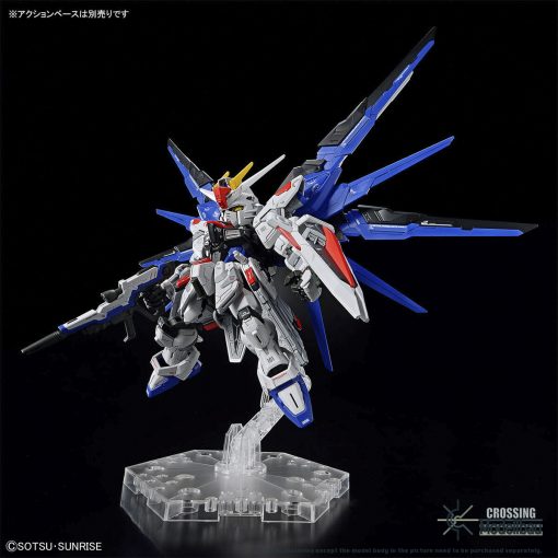 BANDAI MGSD Model Kit "Gundam SEED" ZGFM-X10A Freedom Gundam - Image 5