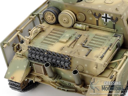 Tamiya 1:35 scale German Panzer Destoryer IV/70(A) - Image 6
