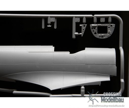 Tamiya 1:32 scale Supermarine Spitfire Mk.XVIe - Image 15