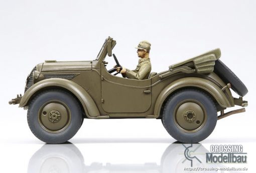 Tamiya 1:48 scale Kawasaki Ki-61-Id HIEN (TONY) & 4x4 Light Vehicle Kurogane SET - Image 4