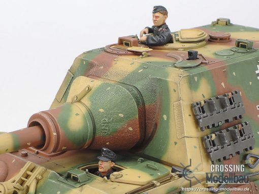 Tamiya 1:35 scale German Heavy Tank Destoryer JAGDTIGER Early Production - Image 4