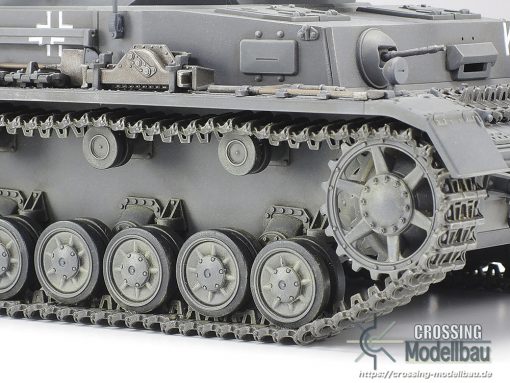 Tamiya 1:35 scale German Tank Panzerkampfwagen IV Ausf.F - Image 6