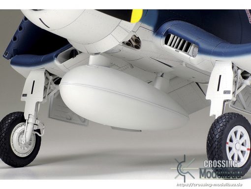 Tamiya 1:32 scale Vought F4U-1A Corsair - Image 7