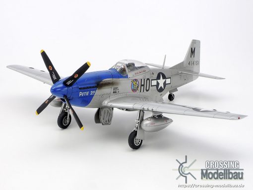 Tamiya 1:48 scale North American P-51D MUSTANG 8th AF - Image 2