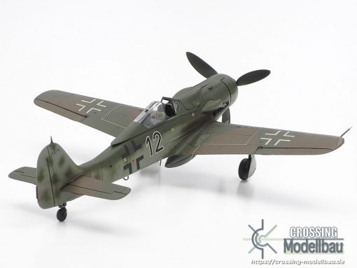 Tamiya 1:48 scale Focke-Wulf Fw190 D-9 - Image 2
