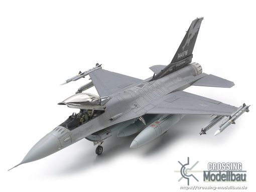 Tamiya 1:48 scale Lockheed Martin F-16C [Block 25/32] Fighting Falcon U.S. Air National Guard - Image 2