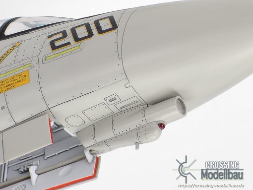 Tamiya 1:48 scale Grumman F-14A TOMCAT (Late Model) Carrier LAUNCH SET - Image 10