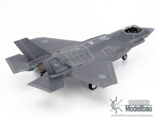 Tamiya 1:48 scale Lockheed Martin F-35A Lightning II - Image 5