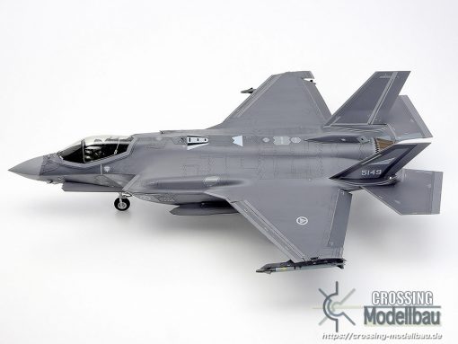 Tamiya 1:48 scale Lockheed Martin F-35A Lightning II - Image 6