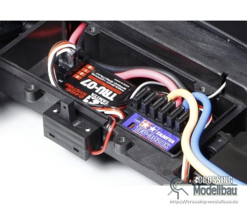 Tamiya 1:10 scale RC 4WD High Performance Racing Car Lancia Delta Integrale (XV-01 chassis) - Image 6