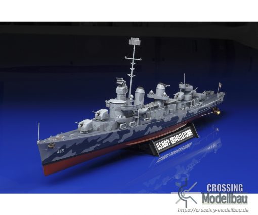Tamiya 1:350 scale US Navy Destroyer Fletcher DD445 FLETCHER - Image 5