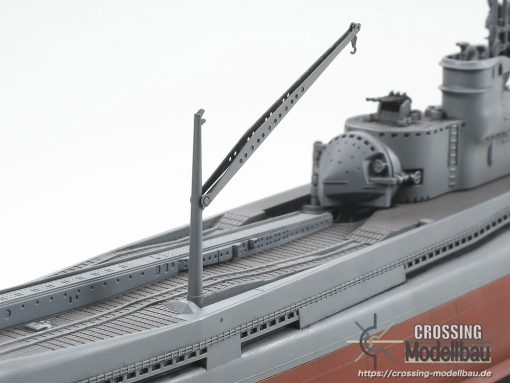 Tamiya 1:350 scale Japanese NAVY special submarine I-400 - Image 3