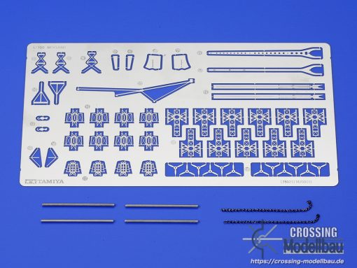Tamiya 1:350 scale Japanese Aircraft Carrying CRUISER MOGAMI - Image 9