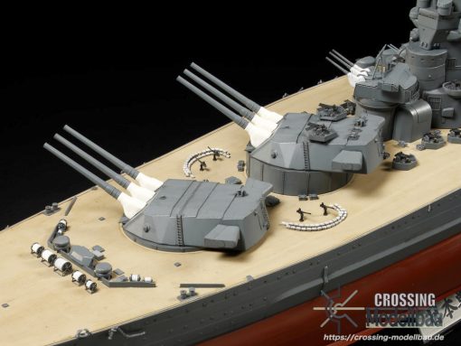 Tamiya 1:350 scale Japanese battleship Yamato - Image 10